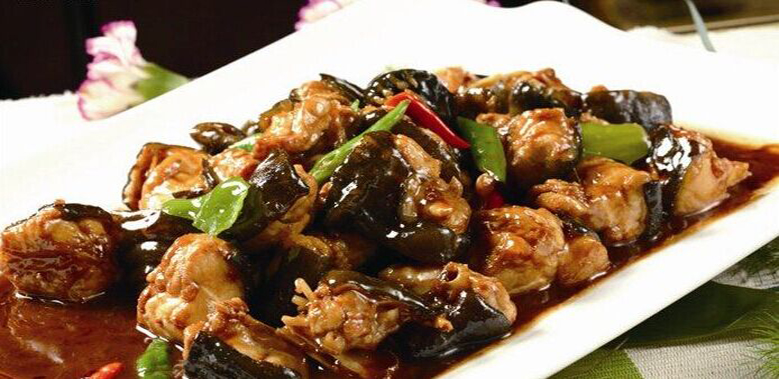 张家界旅游 - 红烧娃娃鱼