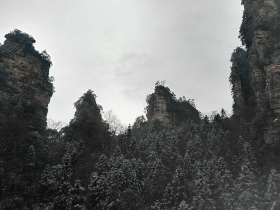 张家界门票 - 张家界核心景区武陵源降下2017年第一场雪
