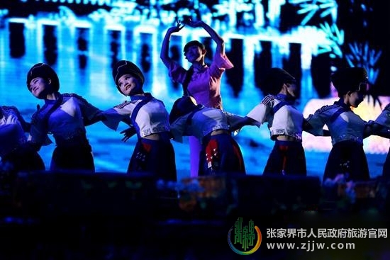 张家界旅游攻略指南 - 民俗大戏闹热春节 《张家界魅力湘西》每晚三场迎宾朋