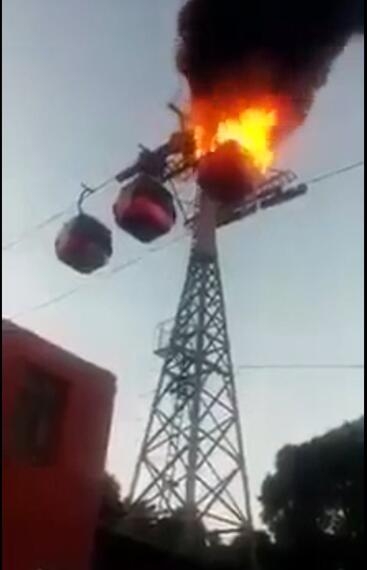 张家界旅游攻略自由行三天 - 别传了！张家界没有索道轿厢空中失火