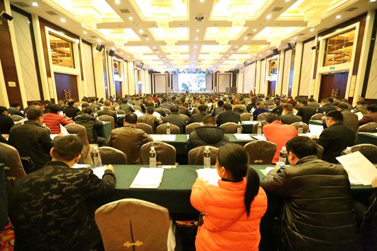 张家界自助游 - 武陵源：凝心聚力 撸起袖子加快建设国际旅游休闲度假区