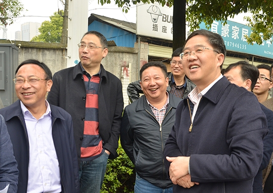 张家界旅游天气预报 - 罗智斌调研市中心城区棚改项目