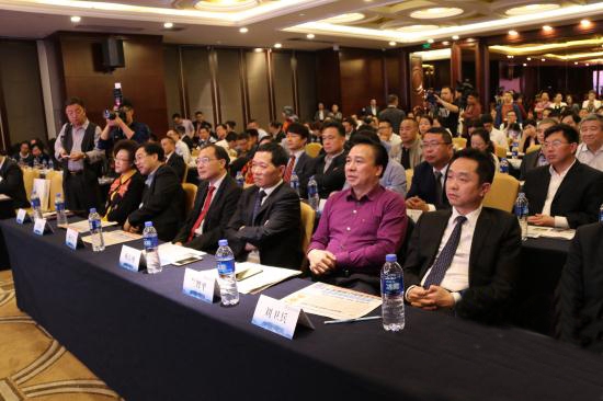 张家界 - “港洽周”张家界专场推介会 慈利县成功签约36.5亿元