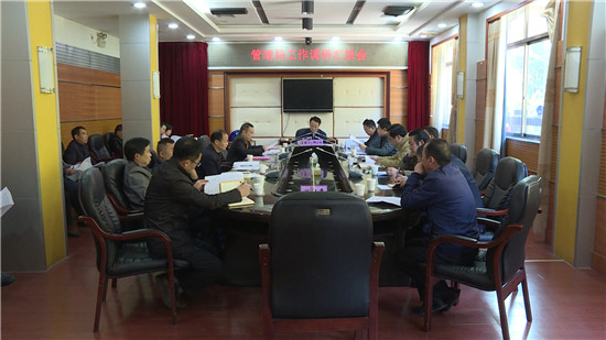 张家界旅游价格 - 郑小胡：强化服务意识 全面提升旅游管理服务水平