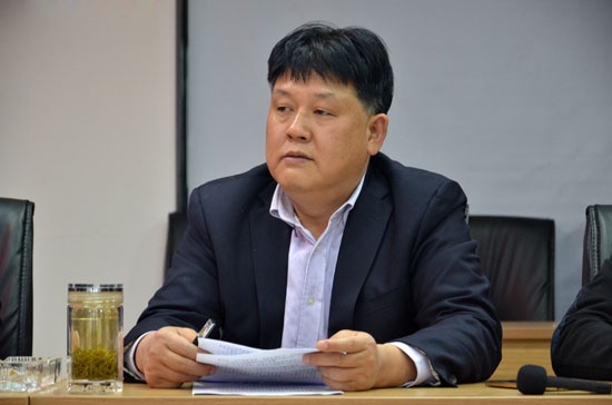 张家界 - 张家界游客中心有限公司传达学习党的十九大会议精神