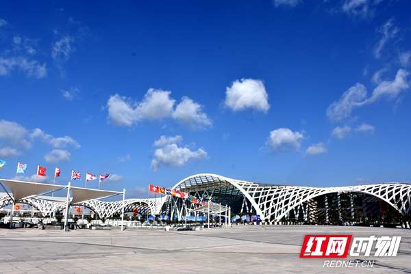 张家界旅游旺季 - 锦绣潇湘亮相2019昆明旅交会 文旅融合为伟人故里增色