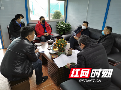 张家界旅游度假 - 张家界天门旅游经济投资有限责任公司领导深入各项目工地检查指导复工防疫措施情况