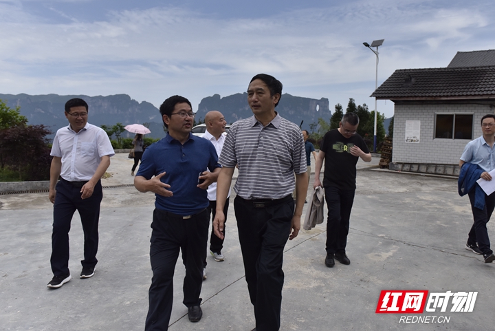 张家界旅游必看 - 欧阳斌带队调研堡子界项目建设工作