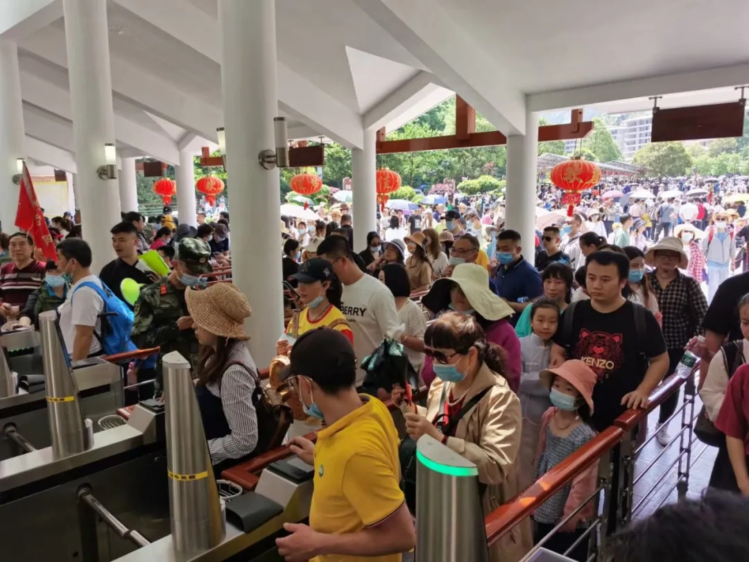 张家界旅游跟团 - 端午假期，张家界旅游市场平安有序有效